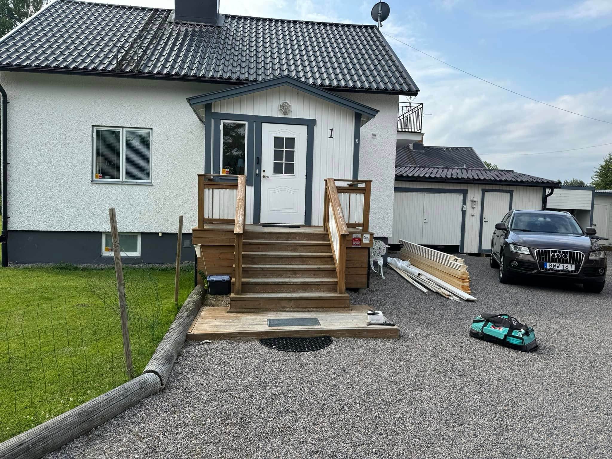 Fuktskador i källare som kan förebyggas med professionell dränering